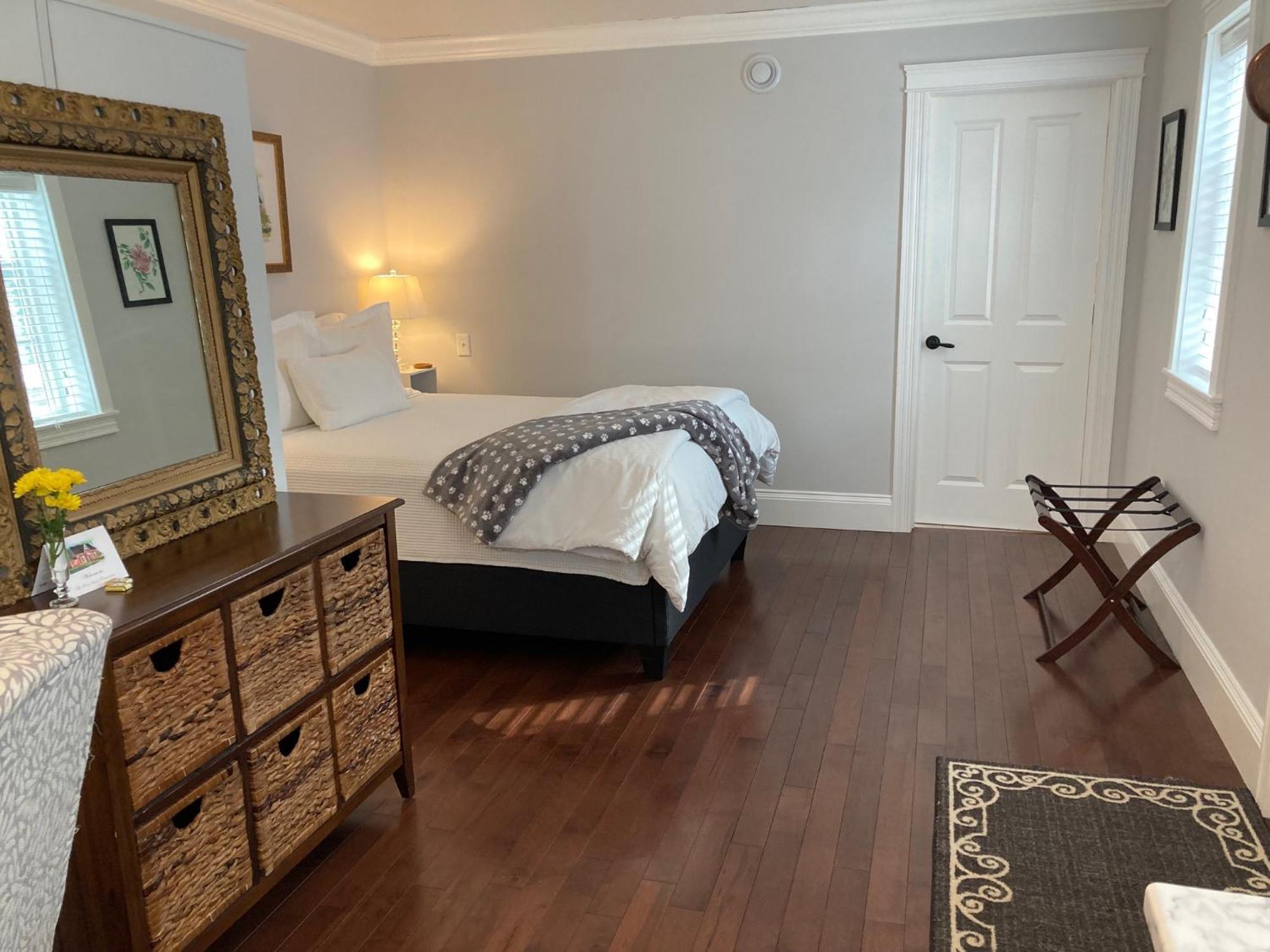 Bed and Breakfast The Red House Fredericton Zimmer foto